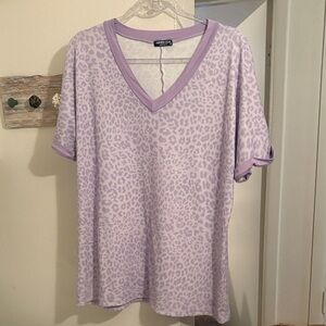 HEIMISH USA Lavender Animal Print V-Neck Tee